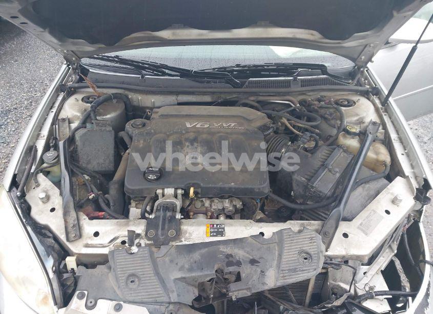 Photo 10 of 2013 Chevrolet Impala LT (VIN 2G1WG5E30D1114377)