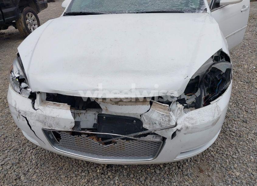 Photo 6 of 2013 Chevrolet Impala LT (VIN 2G1WG5E30D1134113)