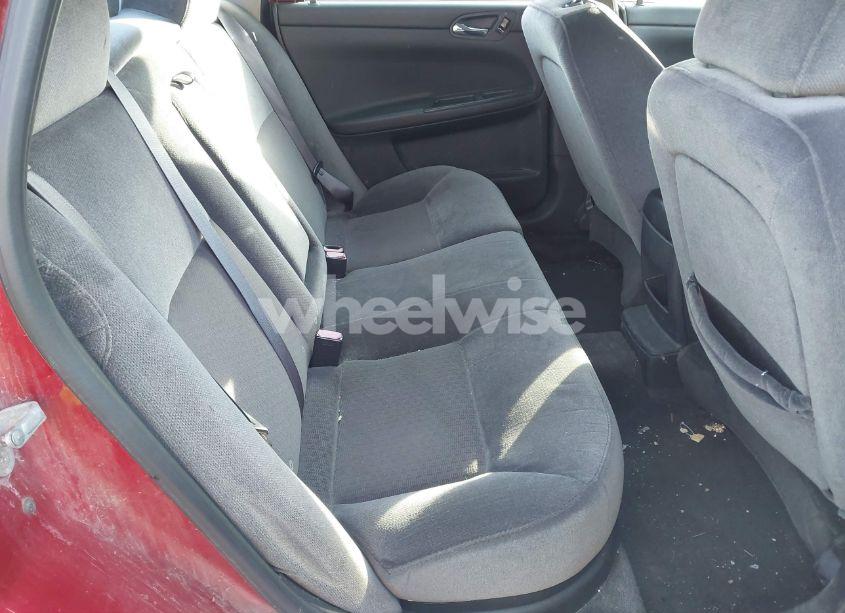 Photo 8 of 2013 Chevrolet Impala LT (VIN 2G1WG5E30D1179147)