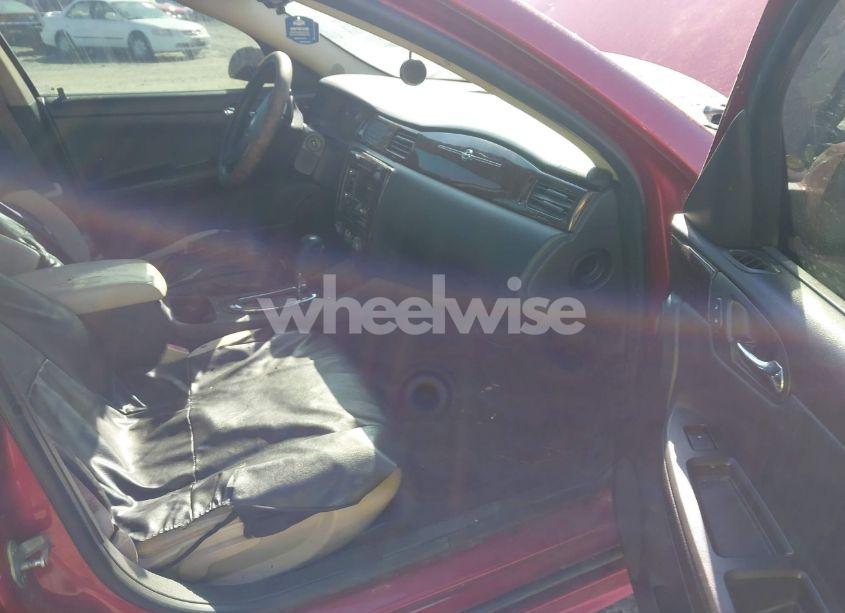 Photo 5 of 2013 Chevrolet Impala LT (VIN 2G1WG5E30D1244871)