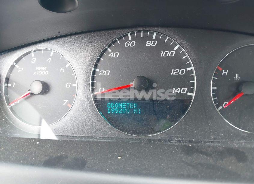 Photo 7 of 2013 Chevrolet Impala LT (VIN 2G1WG5E30D1255983)