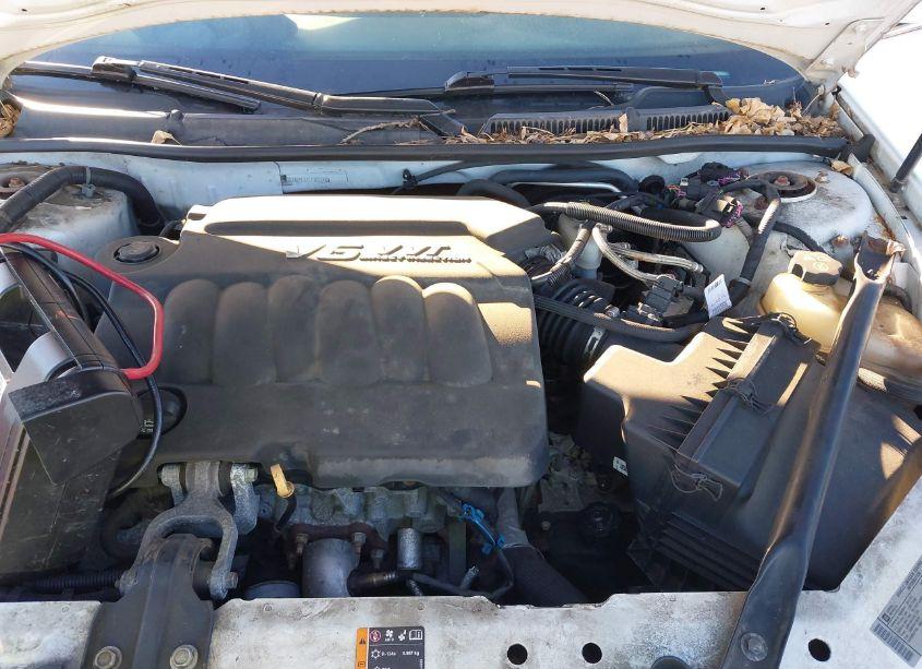 Photo 10 of 2012 Chevrolet Impala LT (VIN 2G1WG5E31C1102740)