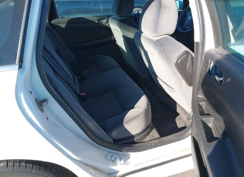 Photo 8 of 2012 Chevrolet Impala LT (VIN 2G1WG5E31C1102740)