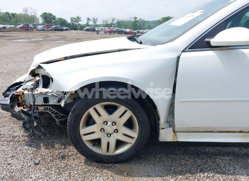 Photo 18 of 2012 Chevrolet Impala LT (VIN 2G1WG5E31C1138539)