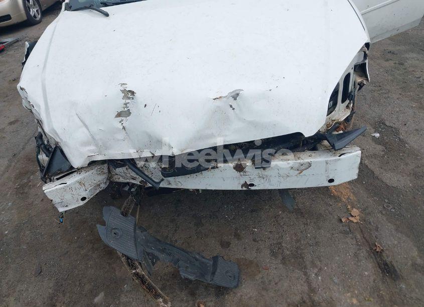 Photo 6 of 2012 Chevrolet Impala LT (VIN 2G1WG5E31C1232808)