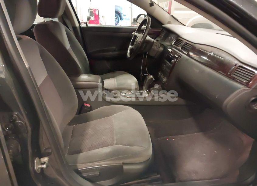 Photo 5 of 2012 Chevrolet Impala LT (VIN 2G1WG5E31C1323268)