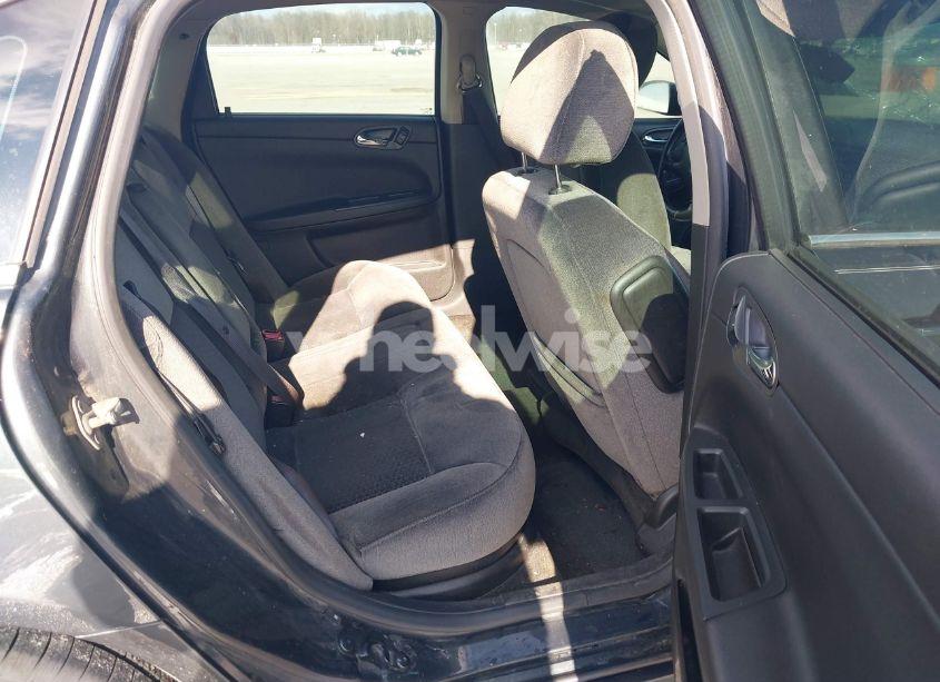 Photo 8 of 2013 Chevrolet Impala LT (VIN 2G1WG5E31D1156346)