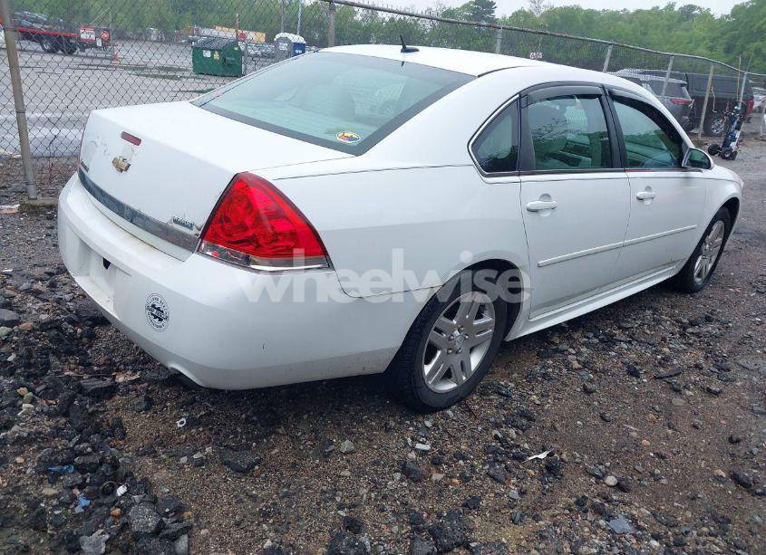 Photo 4 of 2013 Chevrolet Impala LT (VIN 2G1WG5E31D1180422)