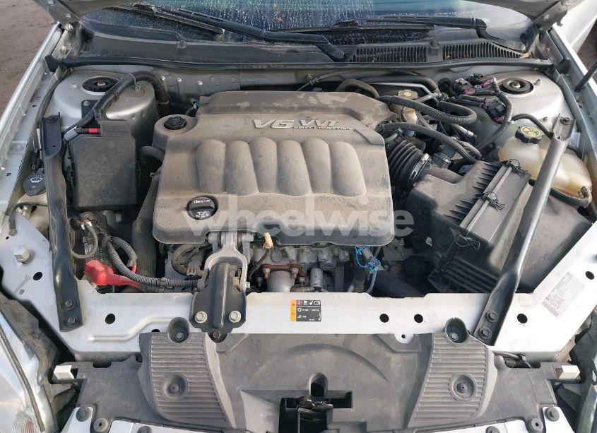 Photo 10 of 2013 Chevrolet Impala LT (VIN 2G1WG5E31D1221146)