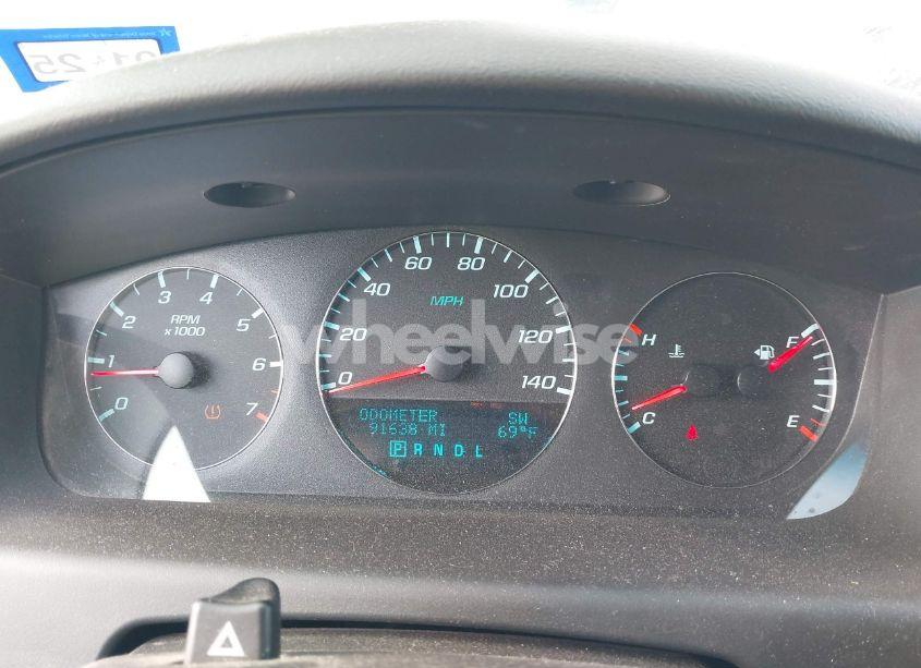 Photo 7 of 2013 Chevrolet Impala LT (VIN 2G1WG5E31D1221146)