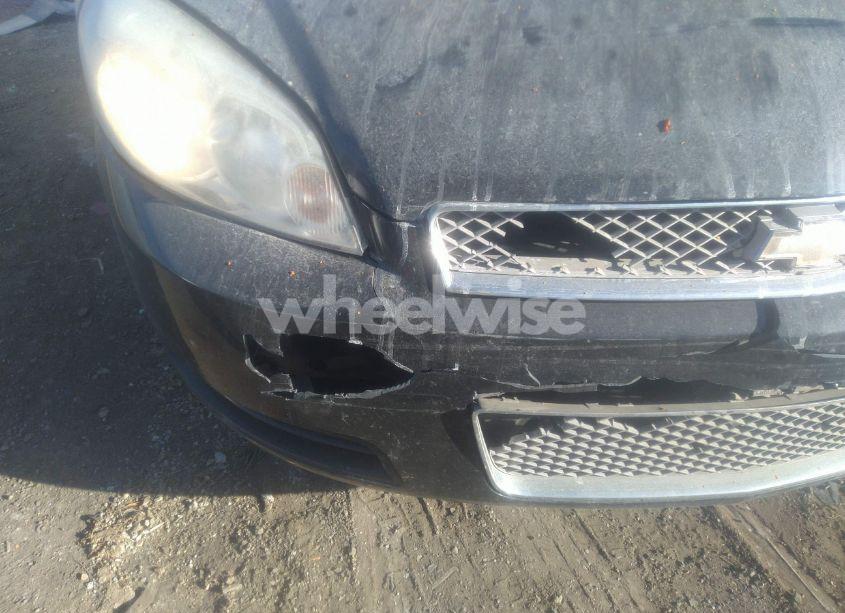 Photo 6 of 2012 Chevrolet Impala LT (VIN 2G1WG5E32C1105596)