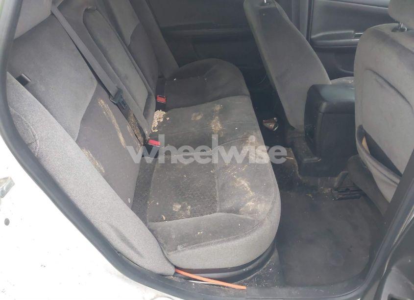 Photo 8 of 2012 Chevrolet Impala LT (VIN 2G1WG5E32C1152661)