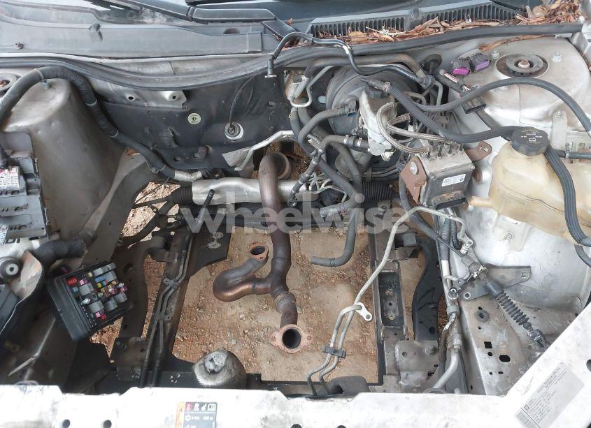 Photo 10 of 2012 Chevrolet Impala LT (VIN 2G1WG5E32C1247141)