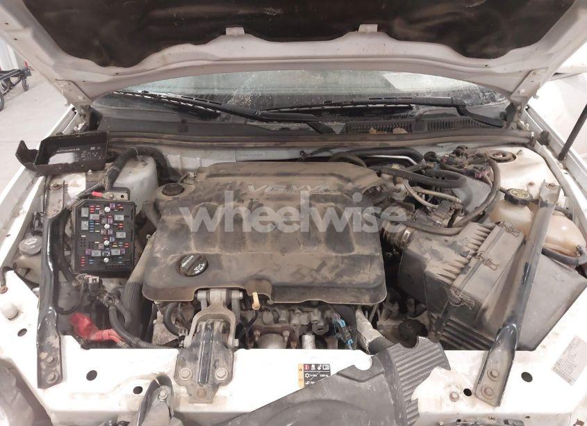 Photo 10 of 2012 Chevrolet Impala LT (VIN 2G1WG5E32C1261069)