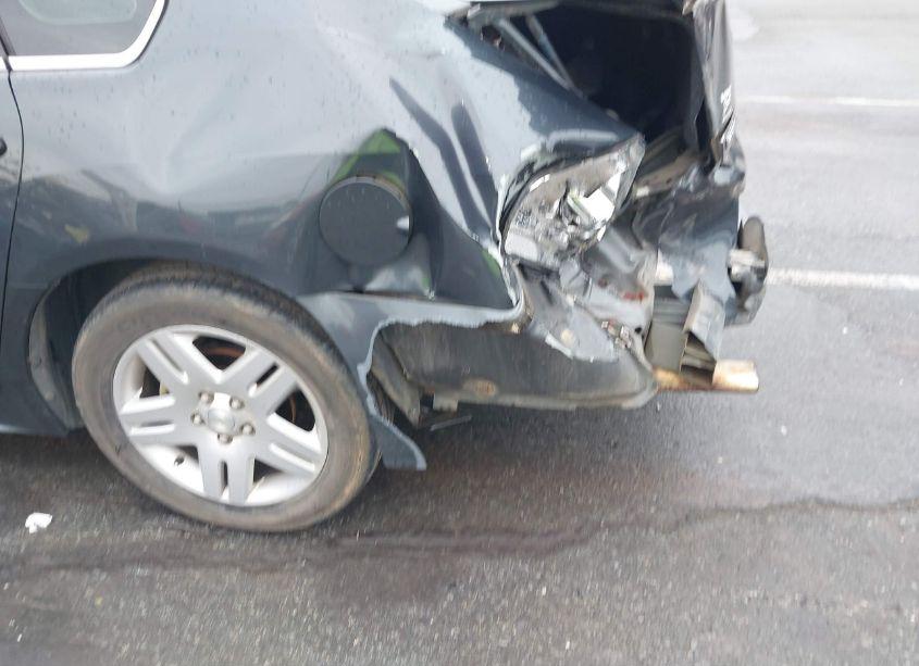 Photo 6 of 2012 Chevrolet Impala LT (VIN 2G1WG5E32C1285078)