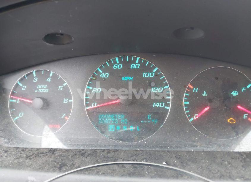 Photo 7 of 2012 Chevrolet Impala LT (VIN 2G1WG5E32C1330360)