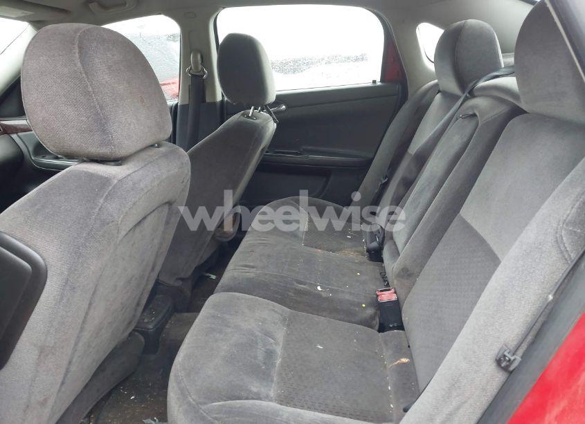 Photo 8 of 2012 Chevrolet Impala LT (VIN 2G1WG5E32C1330360)