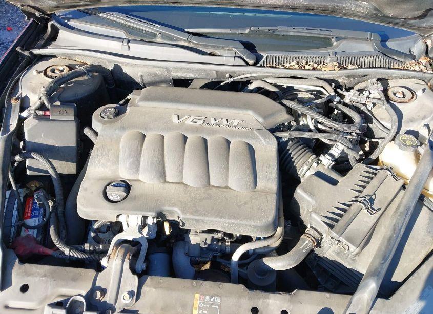 Photo 10 of 2013 Chevrolet Impala LT (VIN 2G1WG5E32D1129902)