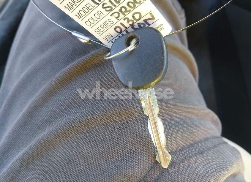 Photo 11 of 2013 Chevrolet Impala LT (VIN 2G1WG5E32D1130130)