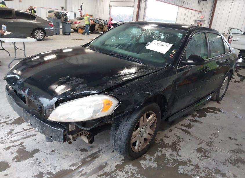 Photo 2 of 2013 Chevrolet Impala LT (VIN 2G1WG5E32D1170546)