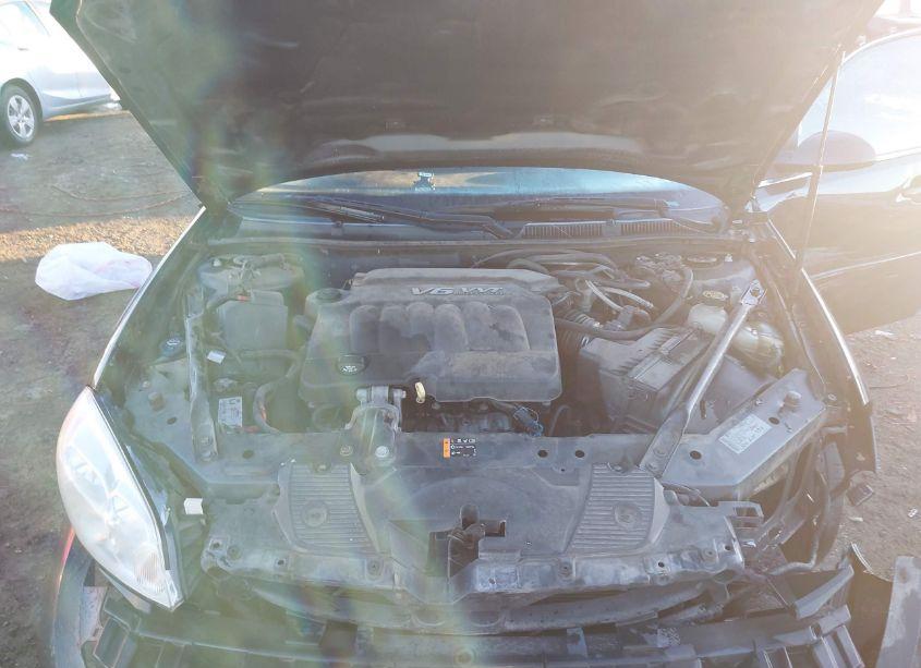 Photo 10 of 2013 Chevrolet Impala LT (VIN 2G1WG5E32D1203674)