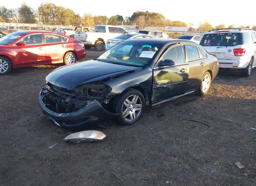 Photo 2 of 2013 Chevrolet Impala LT (VIN 2G1WG5E32D1203674)