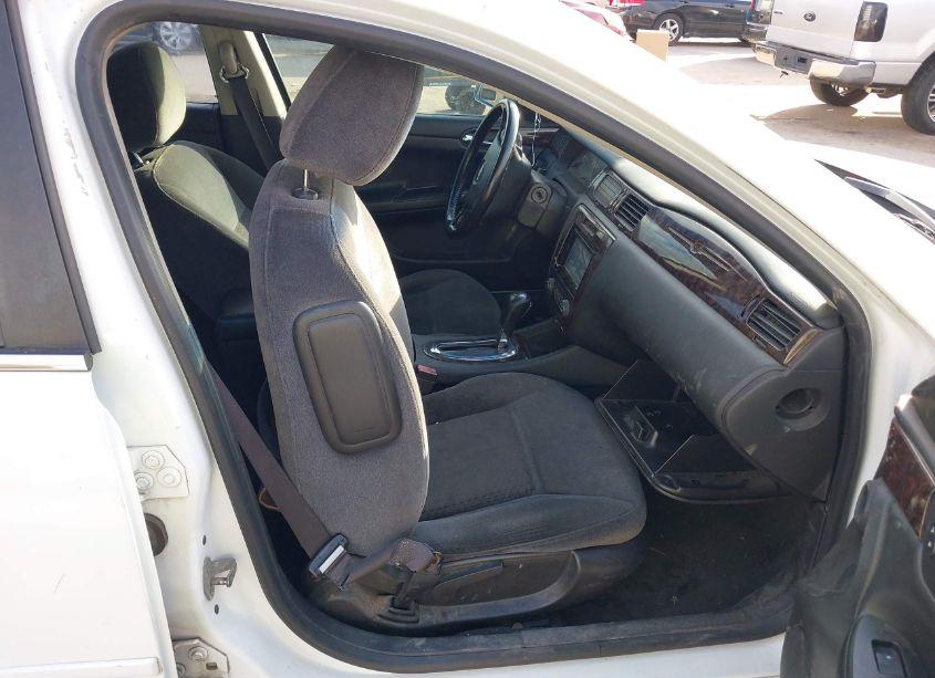 Photo 5 of 2012 Chevrolet Impala LT (VIN 2G1WG5E33C1175222)