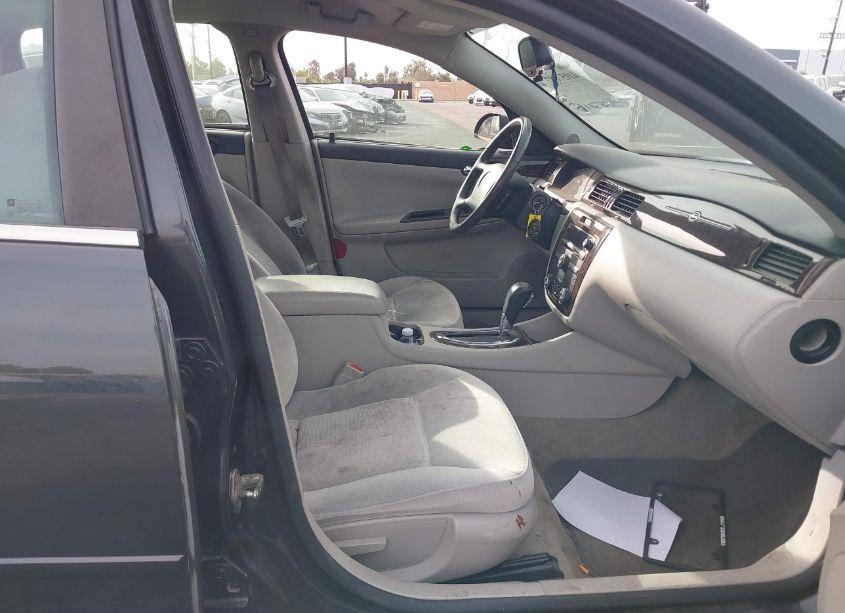 Photo 5 of 2012 Chevrolet Impala LT (VIN 2G1WG5E33C1293402)