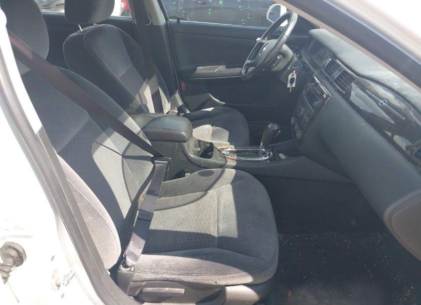 Photo 5 of 2012 Chevrolet Impala LT (VIN 2G1WG5E33C1307668)
