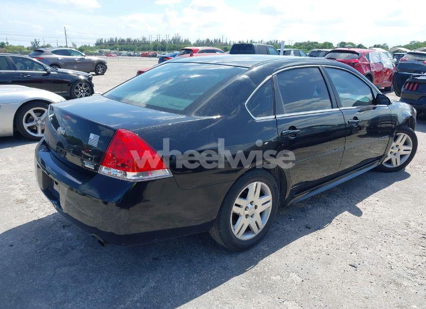 Photo 4 of 2013 Chevrolet Impala LT (VIN 2G1WG5E33D1239681)