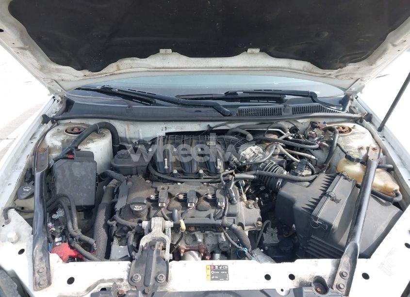 Photo 10 of 2012 Chevrolet Impala LT (VIN 2G1WG5E34C1106619)