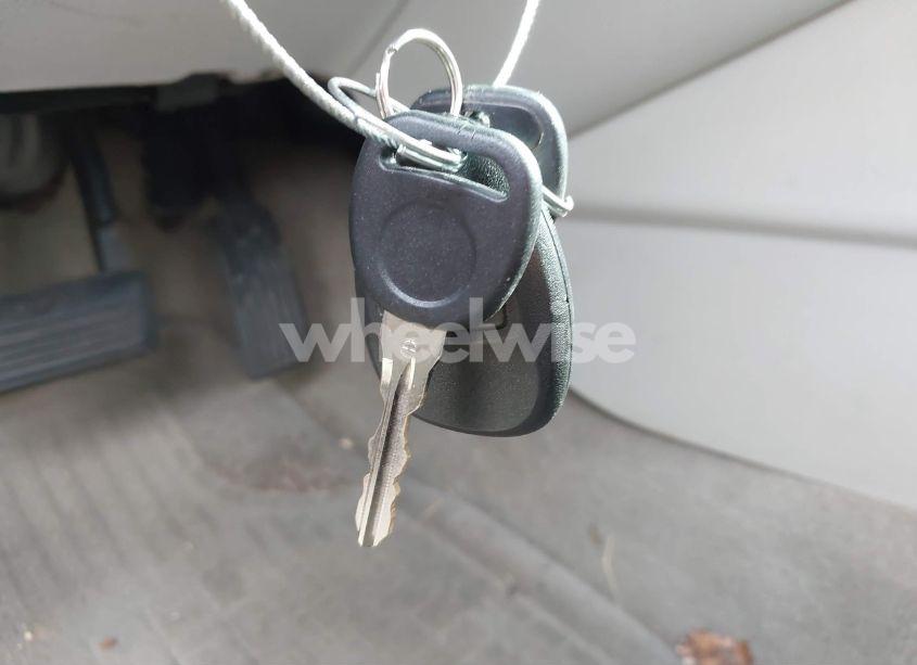 Photo 10 of 2013 Chevrolet Impala LT (VIN 2G1WG5E34D1127844)