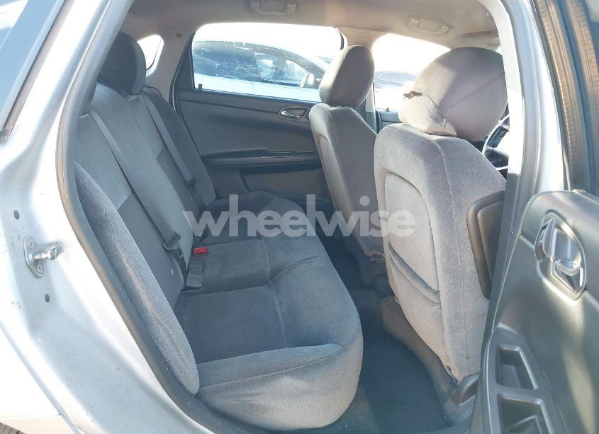 Photo 8 of 2013 Chevrolet Impala LT (VIN 2G1WG5E34D1155241)