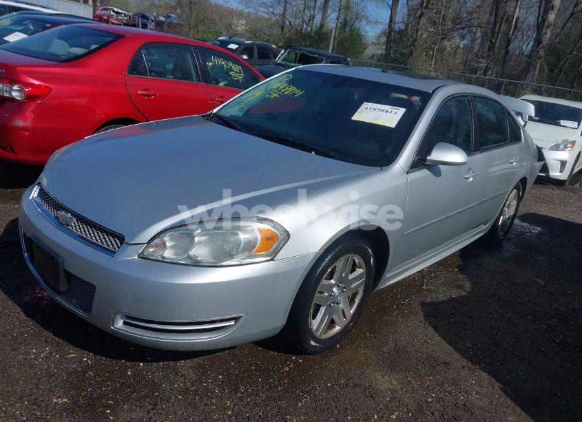 Photo 2 of 2013 Chevrolet Impala LT (VIN 2G1WG5E34D1190054)