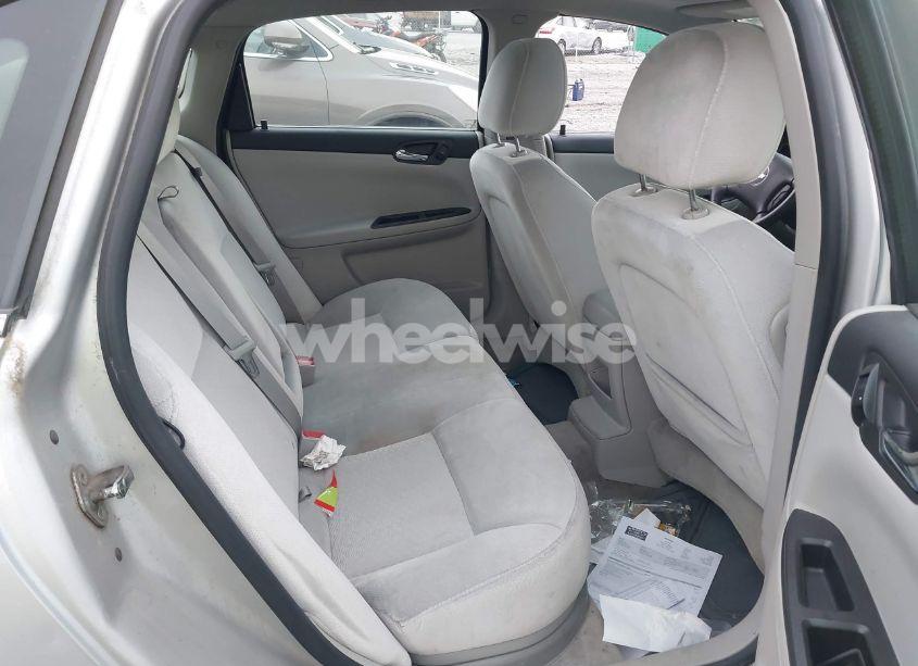 Photo 8 of 2013 Chevrolet Impala LT (VIN 2G1WG5E34D1251791)