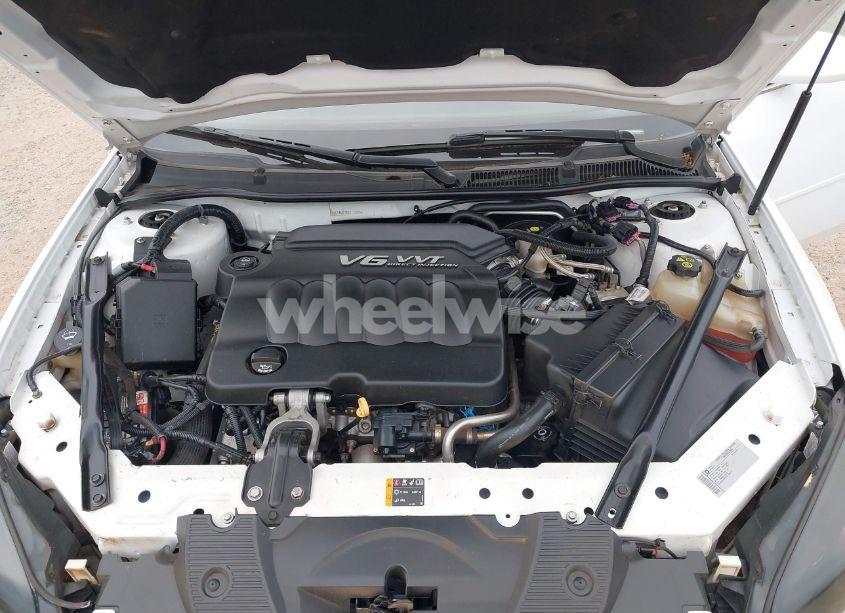 Photo 10 of 2012 Chevrolet Impala LT (VIN 2G1WG5E35C1116804)