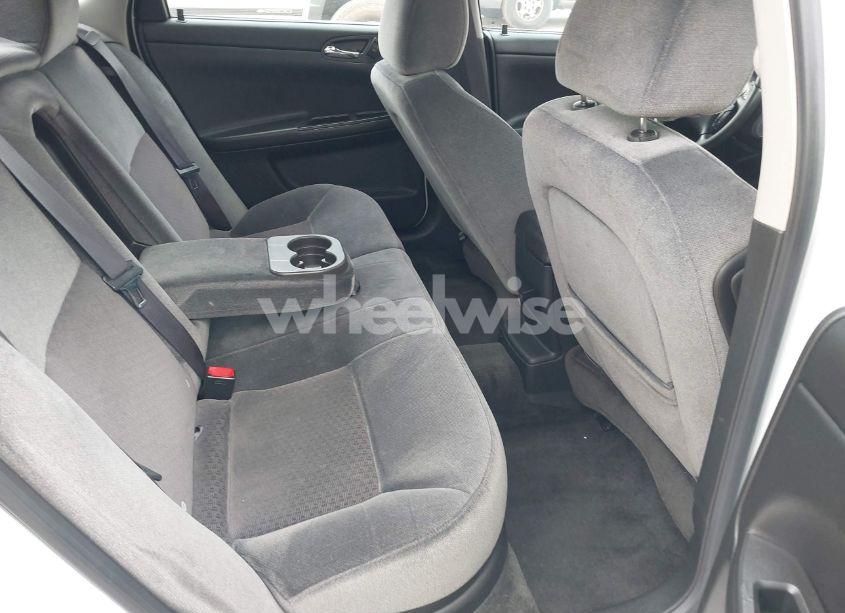 Photo 8 of 2012 Chevrolet Impala LT (VIN 2G1WG5E35C1116804)