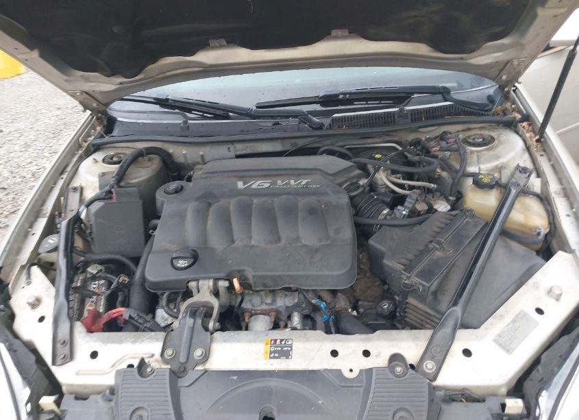 Photo 10 of 2012 Chevrolet Impala LT (VIN 2G1WG5E35C1136308)