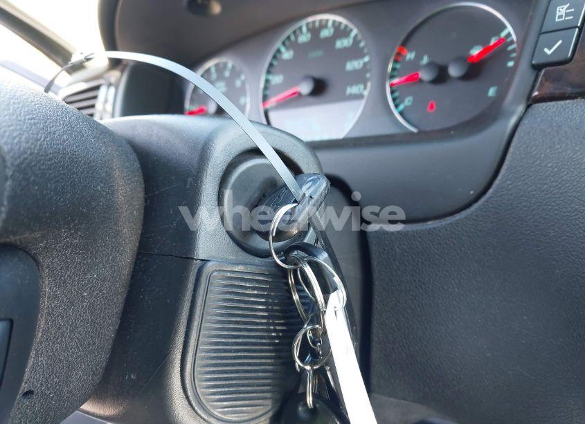 Photo 11 of 2012 Chevrolet Impala LT (VIN 2G1WG5E35C1191096)