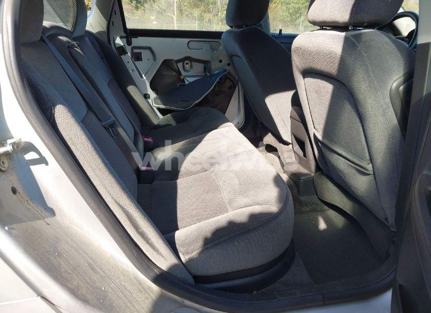 Photo 8 of 2012 Chevrolet Impala LT (VIN 2G1WG5E35C1191096)