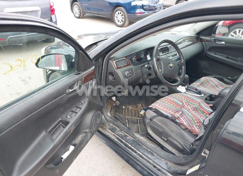 Photo 5 of 2012 Chevrolet Impala LT (VIN 2G1WG5E35C1253824)