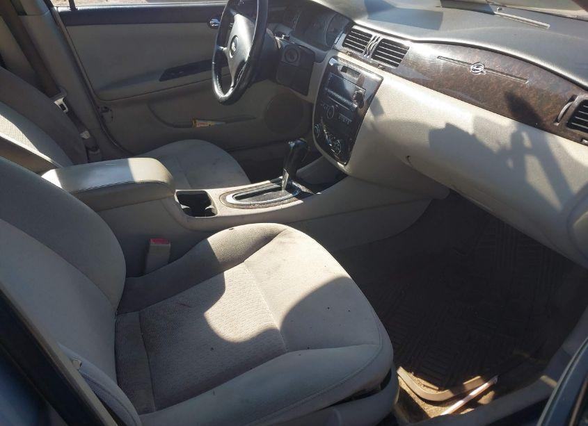 Photo 5 of 2012 Chevrolet Impala LT (VIN 2G1WG5E35C1263480)