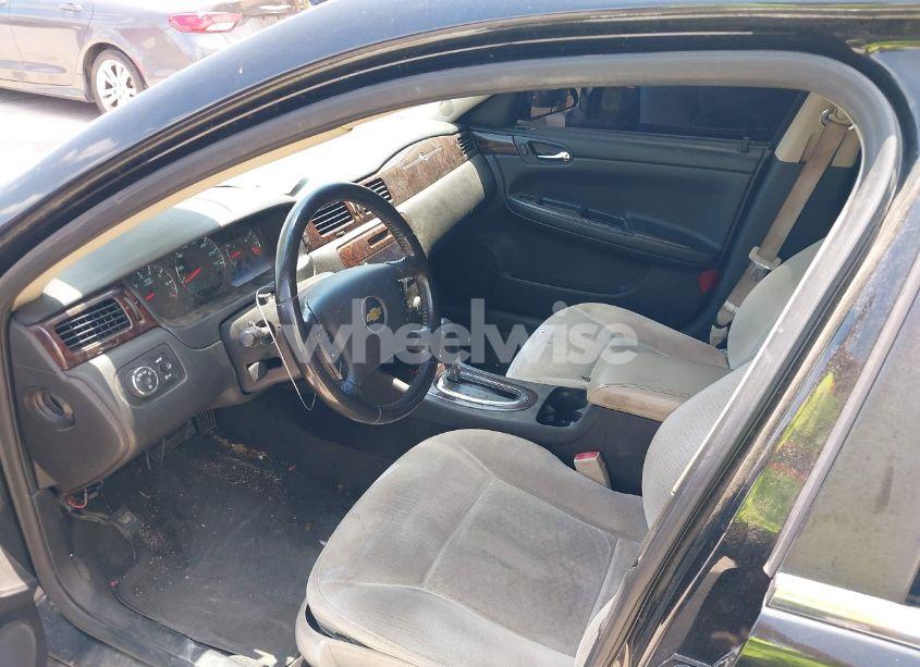 Photo 12 of 2012 Chevrolet Impala LT (VIN 2G1WG5E35C1322205)