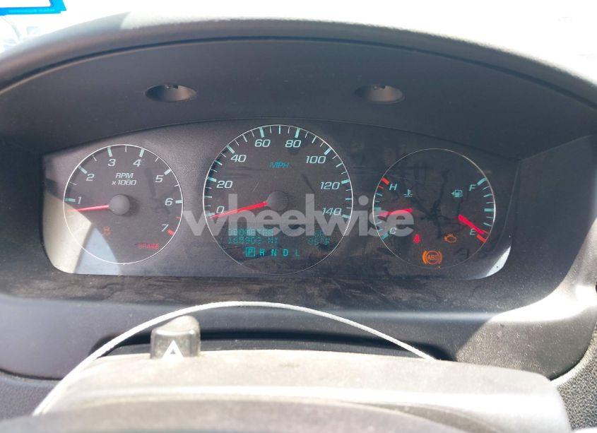 Photo 7 of 2012 Chevrolet Impala LT (VIN 2G1WG5E35C1322205)