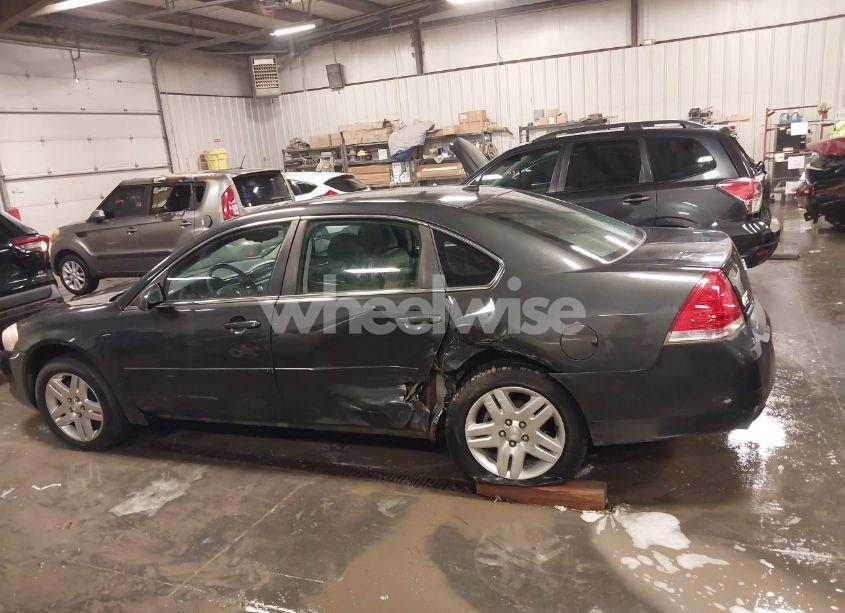 Photo 15 of 2013 Chevrolet Impala LT (VIN 2G1WG5E35D1216466)