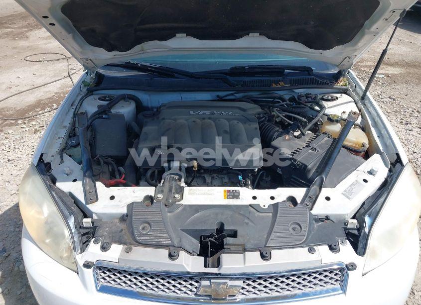 Photo 10 of 2013 Chevrolet Impala LT (VIN 2G1WG5E35D1218783)