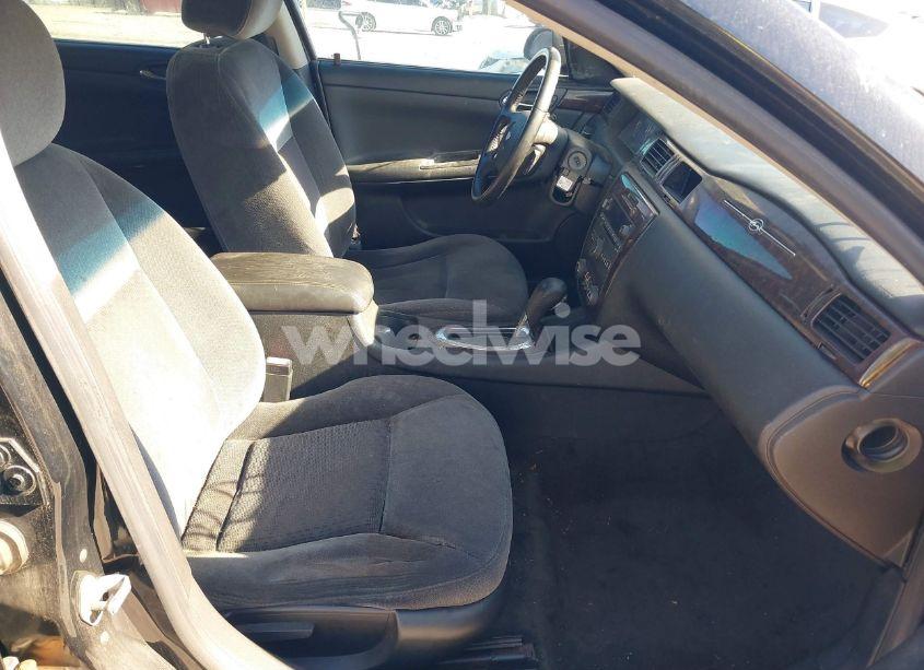 Photo 5 of 2012 Chevrolet Impala LT (VIN 2G1WG5E36C1163405)