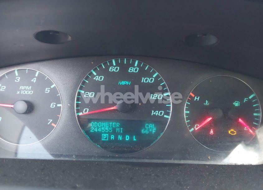 Photo 7 of 2012 Chevrolet Impala LT (VIN 2G1WG5E36C1163405)