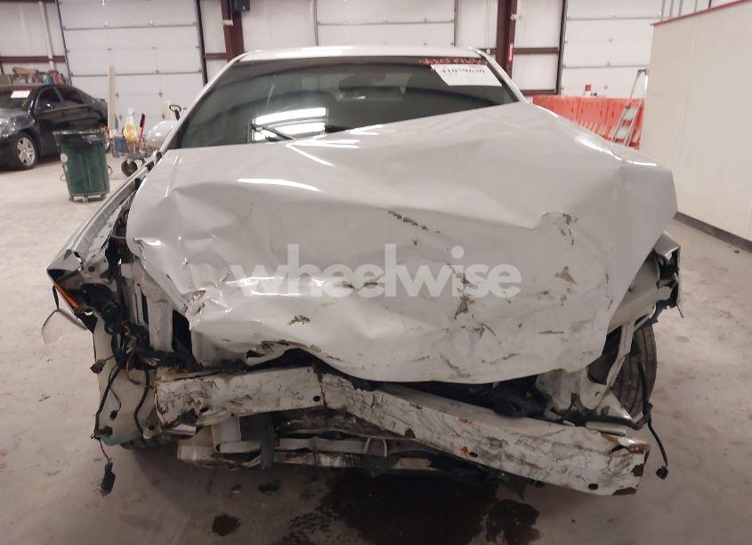 Photo 6 of 2012 Chevrolet Impala LT (VIN 2G1WG5E36C1232559)