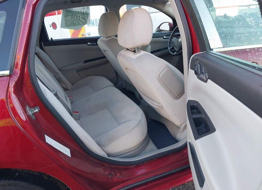 Photo 8 of 2013 Chevrolet Impala LT (VIN 2G1WG5E36D1141809)